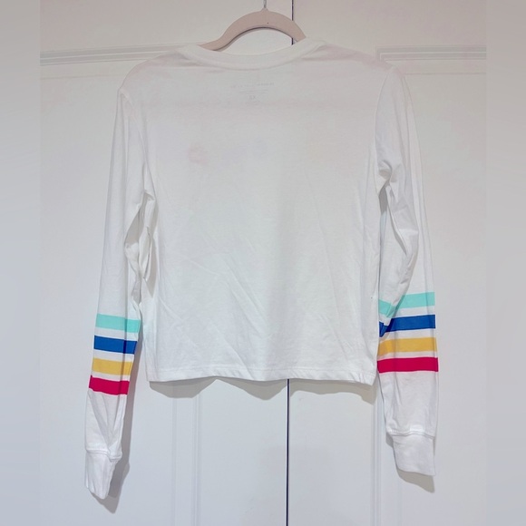 Love tribe NWT FRIENDS long sleeve T sz XS - Picture 2 of 5